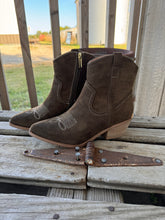 Load image into Gallery viewer, Quittin' Time Bootie