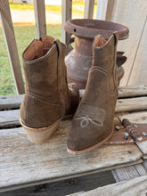 Load image into Gallery viewer, Quittin' Time Bootie