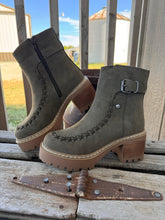 Load image into Gallery viewer, The Toula Boots