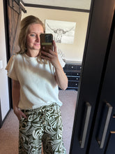 Load image into Gallery viewer, The Yuma Top {Cream}