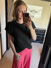 Load image into Gallery viewer, The Yuma Top {Black}