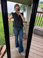 Load image into Gallery viewer, The Halsey Top