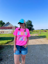 Load image into Gallery viewer, Boatin' and Floatin' Tee