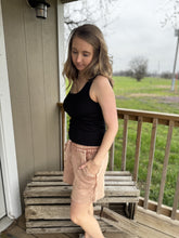 Load image into Gallery viewer, The Wellington Shorts