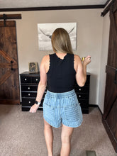 Load image into Gallery viewer, The Lettuce Tank Top {black}