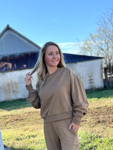 Load image into Gallery viewer, Feelin' Comfy Crewneck {Mocha}