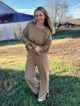 Load image into Gallery viewer, Feelin' Comfy Crewneck {Mocha}