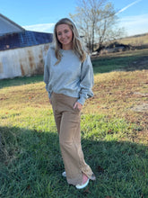 Load image into Gallery viewer, Feelin' Comfy Crewneck {Heather Grey}