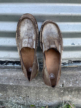 Load image into Gallery viewer, Antique Metallic Print Cruiser