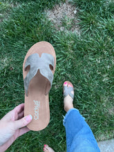 Load image into Gallery viewer, The June Sandals
