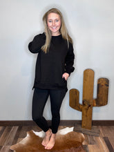 Load image into Gallery viewer, Best Crewneck {Black}