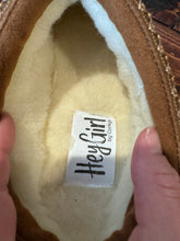 Load image into Gallery viewer, Pillow Talk {Tobacco}