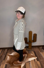 Load image into Gallery viewer, The Augusta Top