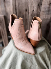 Load image into Gallery viewer, The Smoke Show Booties {Cream Crackle}