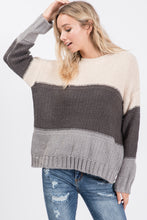 Load image into Gallery viewer, Color Block Sweater~Curvy