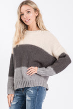 Load image into Gallery viewer, Color Block Sweater~Curvy