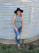 Load image into Gallery viewer, The Seaside Top