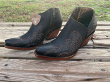 Load image into Gallery viewer, The Jolene Booties {Black}