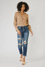Load image into Gallery viewer, The Cali Mid Rise Boyfriend Jeans