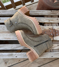 Load image into Gallery viewer, The Toula Boots
