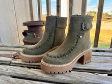Load image into Gallery viewer, The Toula Boots
