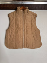 Load image into Gallery viewer, The Holton Vest {Mocha}
