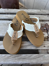 Load image into Gallery viewer, The Memphis Flip Flops
