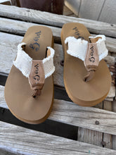 Load image into Gallery viewer, The Memphis Flip Flops
