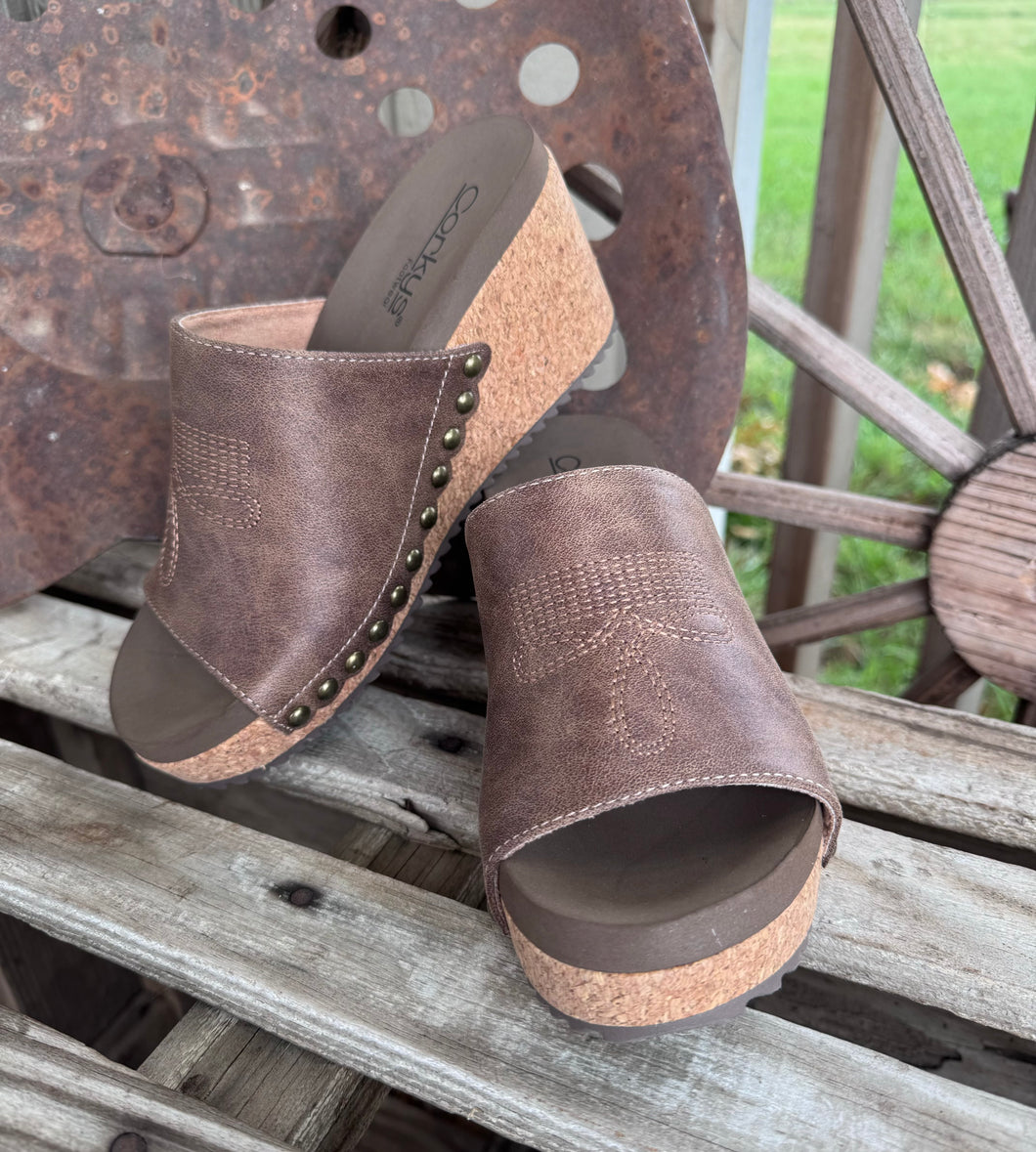 Saddle Up Wedges