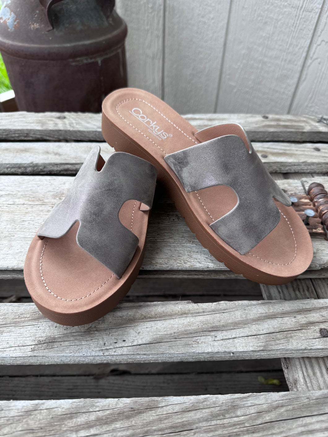 The June Sandals