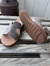 Load image into Gallery viewer, The June Sandals
