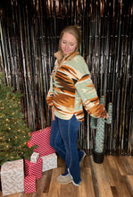 Load image into Gallery viewer, Desert Skies Fleece Pullover
