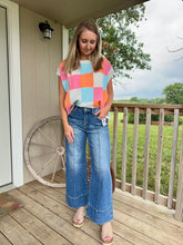 Load image into Gallery viewer, The Marlette Crop Wide Pintuck Jeans

