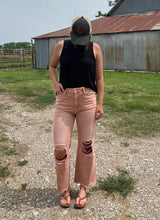 Load image into Gallery viewer, 90&#39;s Vintage Crop Flare Jeans
