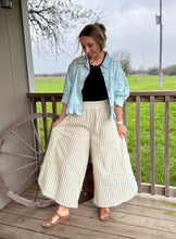 Load image into Gallery viewer, The Wide Leg Eyelet Stripe Pants
