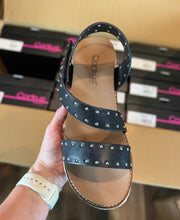 Load image into Gallery viewer, Chit Chat Sandal
