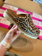 Load image into Gallery viewer, Am I Right Loafer {Leopard}
