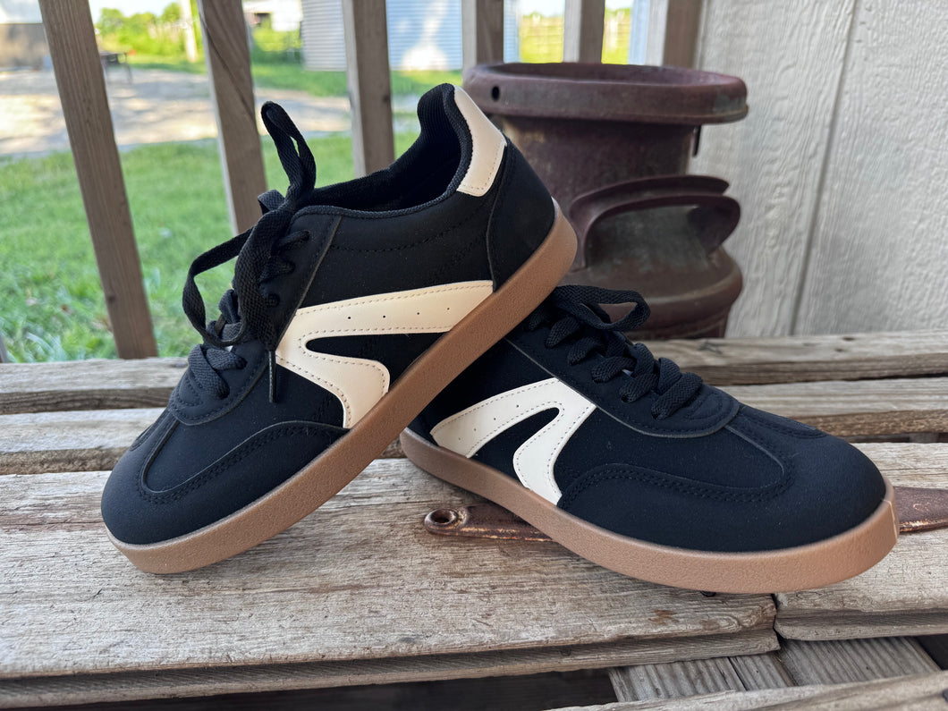 Throwback Sneakers {Black}