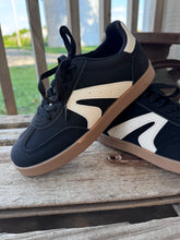 Load image into Gallery viewer, Throwback Sneakers {Black}
