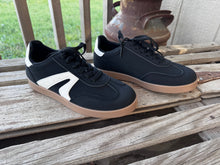 Load image into Gallery viewer, Throwback Sneakers {Black}
