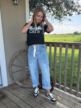 Load image into Gallery viewer, The Cargo Barrel Jean
