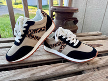 Load image into Gallery viewer, The Leopard Days Sneakers

