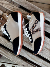Load image into Gallery viewer, The Leopard Days Sneakers
