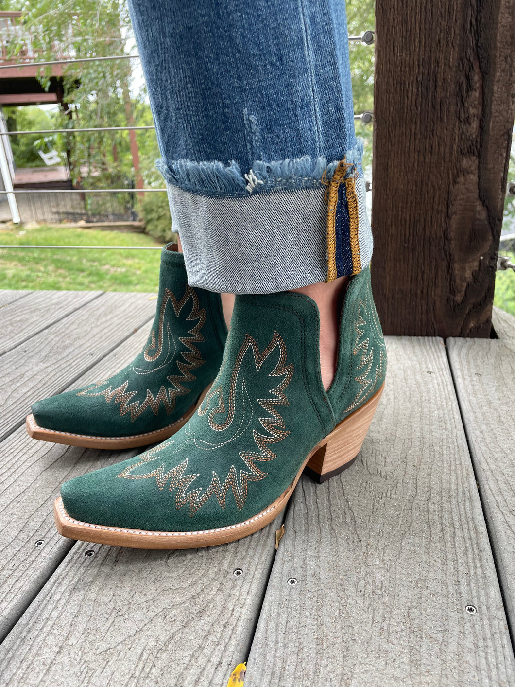 The Ariat Dixon Bootie {Poseidon Suede}