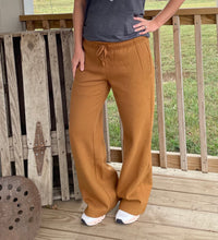 Load image into Gallery viewer, The Rachel Wide Leg Pants
