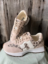 Load image into Gallery viewer, No Prob Sneakers
