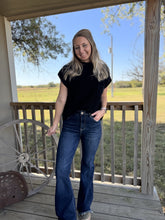 Load image into Gallery viewer, The Texanna Sweater {Black}
