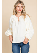 Load image into Gallery viewer, The Hollyn Top
