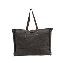 Load image into Gallery viewer, Flatey Weekender Bag
