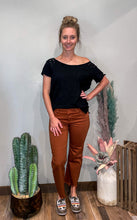 Load image into Gallery viewer, The Amber Jeans
